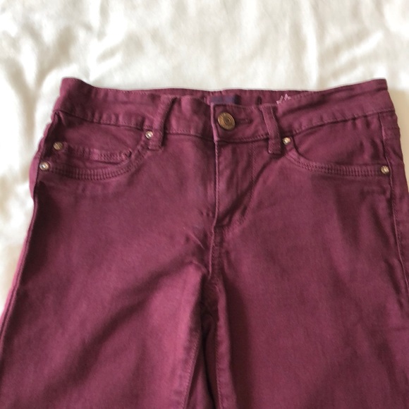 High waisted burgundy jeggings - Picture 3 of 3